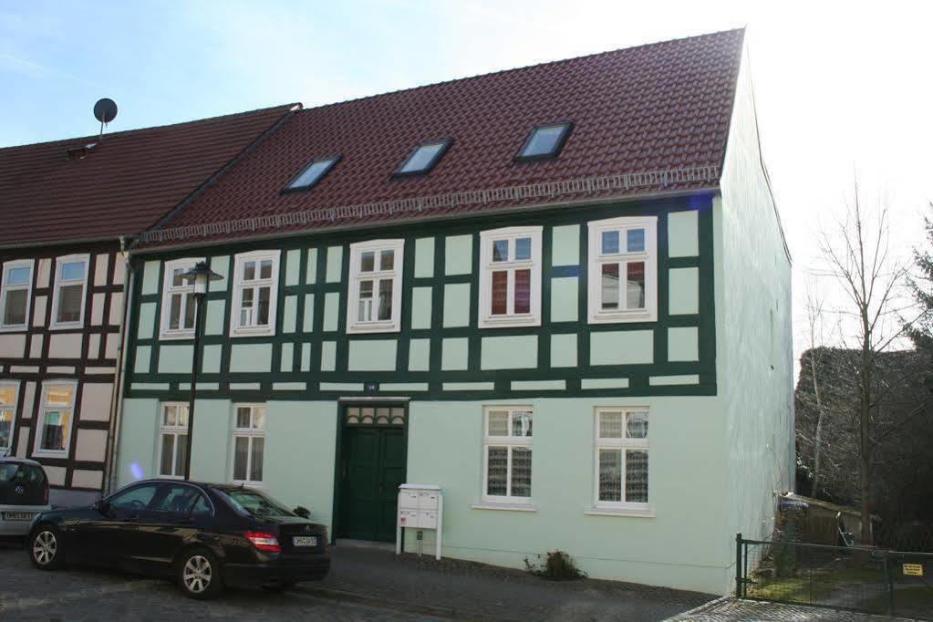 Pension Gestuet Lindenhof เทมพลีน ภายนอก รูปภาพ