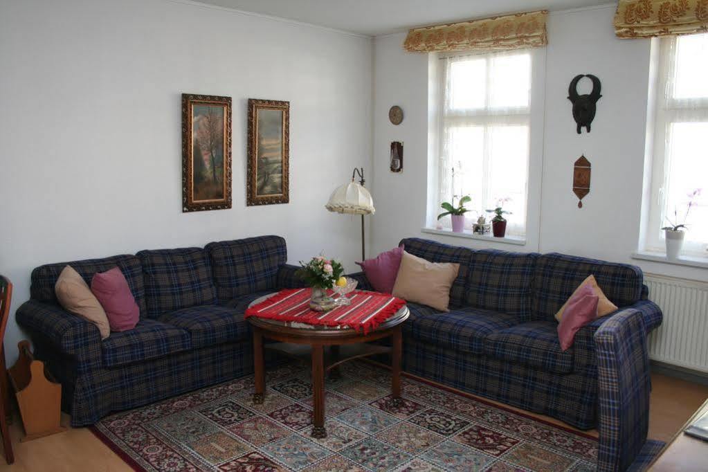 Pension Gestuet Lindenhof เทมพลีน ภายนอก รูปภาพ